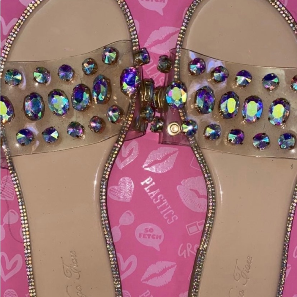 Vigo Fiore rhinestone sandals 8.5/9